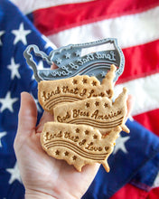 Charger l'image dans la galerie, Patriotic USA Map Cookie Cutter (3 Styles Available)
