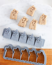 Cargar imagen en el visor de la galería, Girly Ghost with Bow Multi-Cutter (MINI SIZE) Sets Available with Optional Stamp Tool