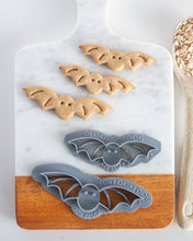 Load image into Gallery viewer, Bat Shaped Cookie Cutter