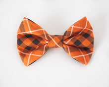 Load image into Gallery viewer, Pumpkin Patch Plaid Dog Bow Tie
