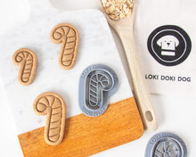 Load image into Gallery viewer, Candy Cane Shape Cookie Cutter