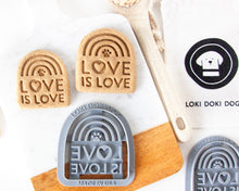 Charger l'image dans la galerie, Emporte-pièce L'AMOUR C'EST L'AMOUR