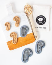 Load image into Gallery viewer, Candy Cane Shape Cookie Cutter