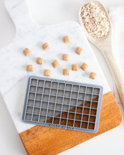 Cargar imagen en el visor de la galería, Juegos de cortadores múltiples de forma cuadrada (tamaño de premio de entrenamiento) disponibles con herramienta opcional