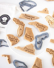 Cargar imagen en el visor de la galería, Cortador de galletas con forma del estado de Florida (varios estilos disponibles)