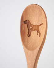 Cargar imagen en el visor de la galería, Cuchara de madera grabada para cocinar y mezclar (forma de raza)