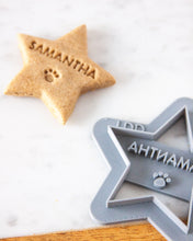 Charger l'image dans la galerie, Emporte-pièce en forme d'étoile pour chien (personnalisé)