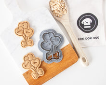 Load image into Gallery viewer, Heart Balloons "I Chews You" Dog Biscuit Cookie Cutter