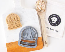 Load image into Gallery viewer, Snow Globe Shape Cookie Cutter (MULTI PET- Dog & Cat silhouettes to choose from)