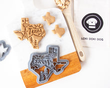 Load image into Gallery viewer, Texas State Shaped Cookie Cutter