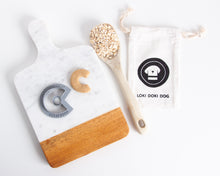 Cargar imagen en el visor de la galería, Cortadores de galletas con forma de letra del alfabeto