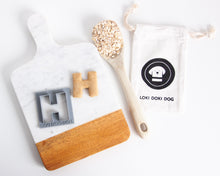 Cargar imagen en el visor de la galería, Cortadores de galletas con forma de letra del alfabeto