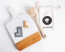 Cargar imagen en el visor de la galería, Cortadores de galletas con forma de letra del alfabeto