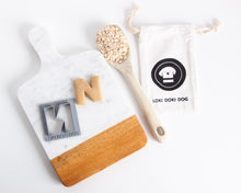 Cargar imagen en el visor de la galería, Cortadores de galletas con forma de letra del alfabeto