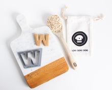 Cargar imagen en el visor de la galería, Cortadores de galletas con forma de letra del alfabeto