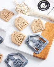 Charger l'image dans la galerie, Emporte-pièce en forme de « Home Sweet Home » et « My Fur Ever Home »