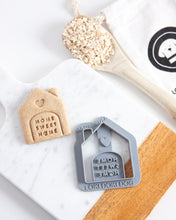 Charger l'image dans la galerie, Emporte-pièce en forme de « Home Sweet Home » et « My Fur Ever Home »