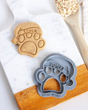 Charger l'image dans la galerie, Emporte-pièce personnalisé en forme de pattes de Père Noël - Emporte-pièce en forme de chien de Noël