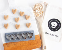 Cargar imagen en el visor de la galería, Hand Drawn Heart Multi-Cutter (MINI SIZE) Select Size
