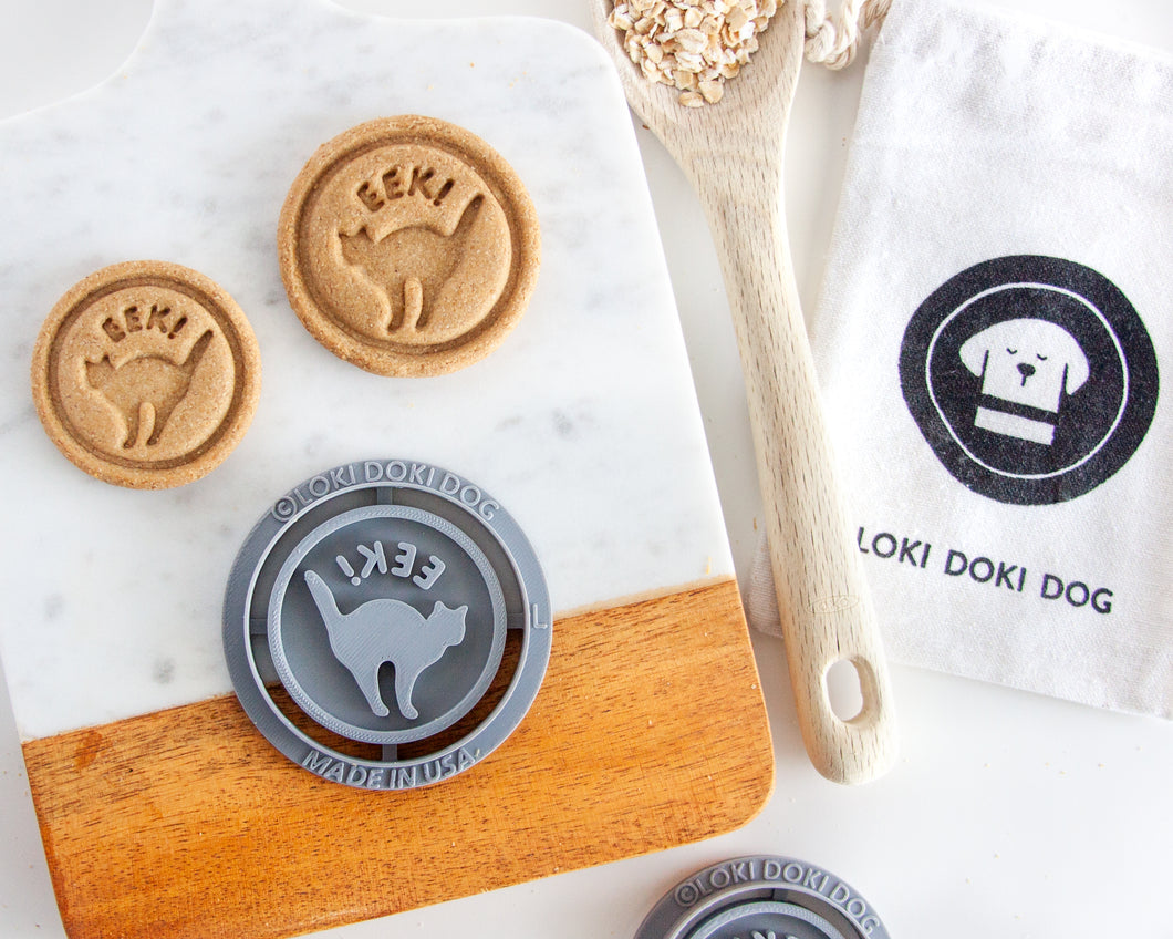 EEK! Scaredy-Cat Cookie Cutter