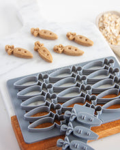 Cargar imagen en el visor de la galería, Carrot Multi-Cutter (MINI SIZE) Sets Available with Optional Stamp Tool
