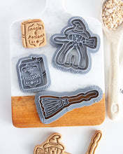 Load image into Gallery viewer, Dog-Craft Magic BUNDLE of Cookie Cutters (BUNDLE OF 3)

