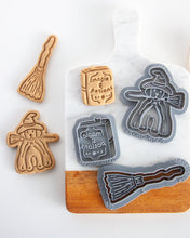 Load image into Gallery viewer, Dog-Craft Magic BUNDLE of Cookie Cutters (BUNDLE OF 3)
