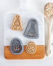 Load image into Gallery viewer, Ghostly Trick-Or-Treat BUNDLE of Cookie Cutters (BUNDLE OF 2)
