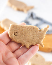 Load image into Gallery viewer, Map of USA, United States Of America Cookie Cutter
