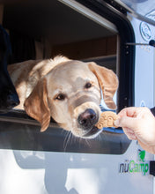 Cargar imagen en el visor de la galería, Cortador de galletas con forma de lágrima de caravana
