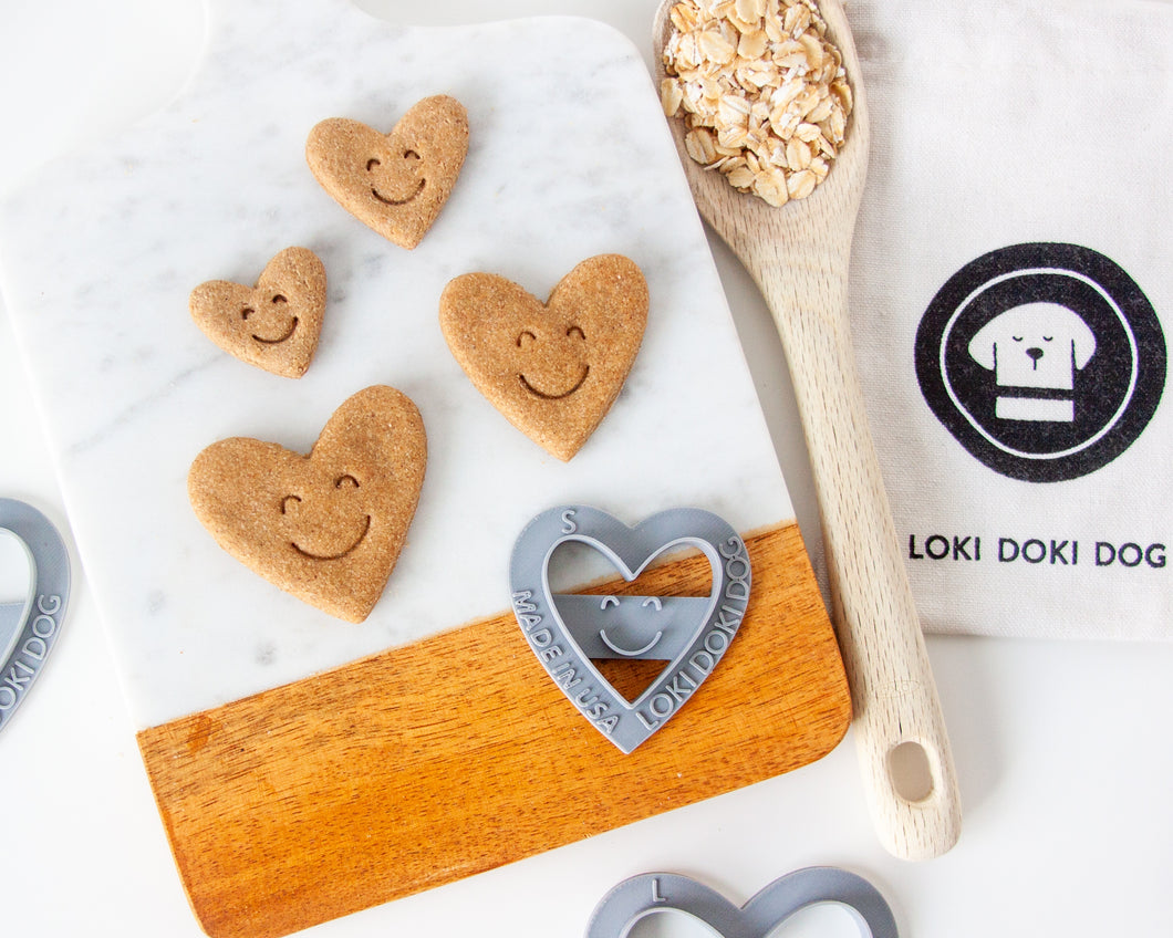 Cortador de galletas de corazón feliz
