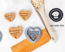Load image into Gallery viewer, &quot;Mommy&#39;s Midnight Kiss&quot; Heart Shaped Cookie Cutter with Paw Print
