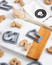 Load image into Gallery viewer, Number Shaped Cookie Cutters (Single Digits)
