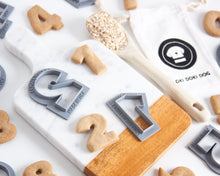 Load image into Gallery viewer, Number Shaped Cookie Cutters (Single Digits)
