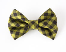 Load image into Gallery viewer, Orchard Plaid Dog Bow Tie
