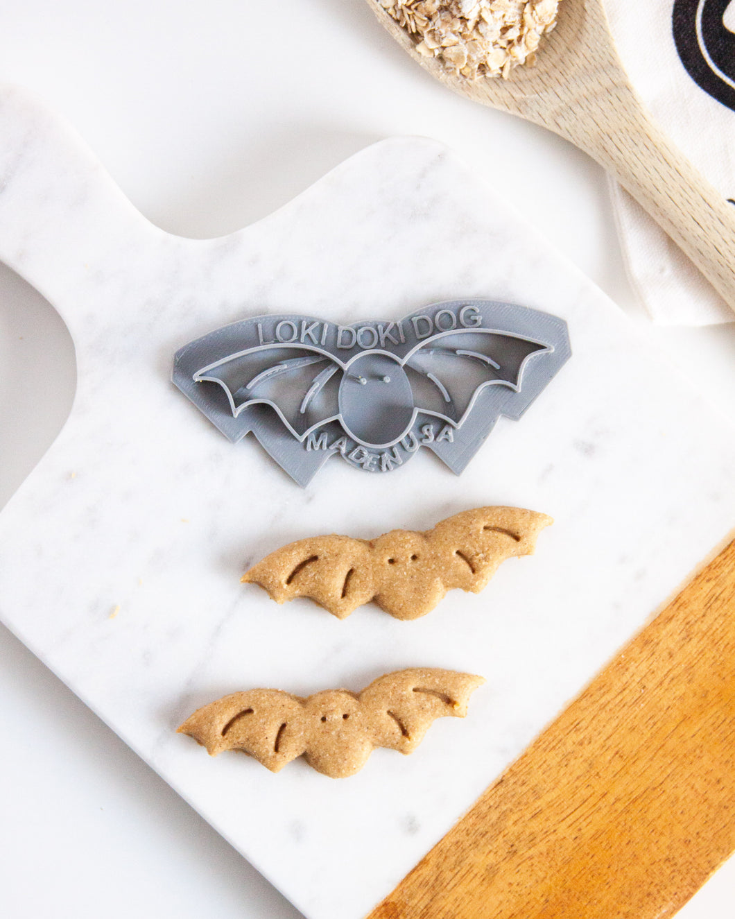 Halloween Bat Shaped Dog Biscuit Cookie Cutter (Bundle Available)