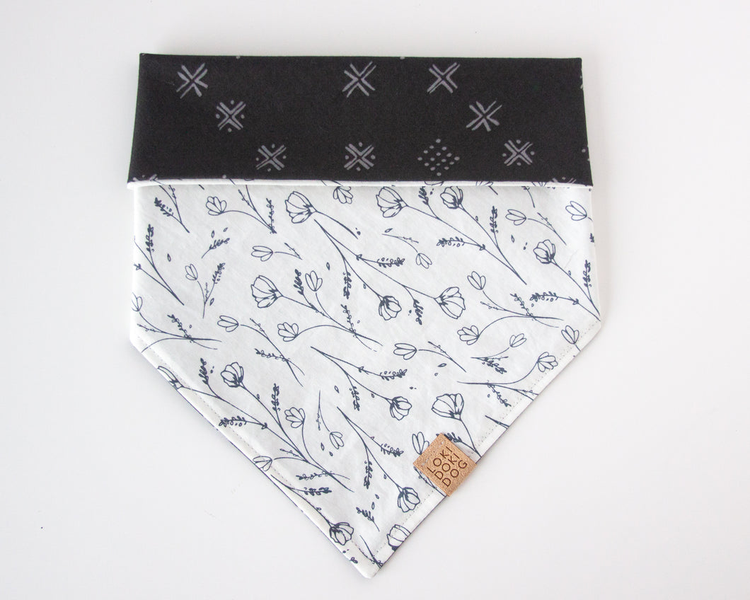 Bandana de flores silvestres (reversible)