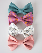 Load image into Gallery viewer, Rosey Pink Bow Tie
