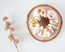 Load image into Gallery viewer, Boho Floral Scrunchie
