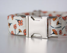 Load image into Gallery viewer, Golden Blooms Dog Collar

