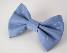 Load image into Gallery viewer, Lilac Serenity Dog Bow Tie
