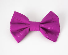 Load image into Gallery viewer, Fuchsia Delight Dog Bow Tie
