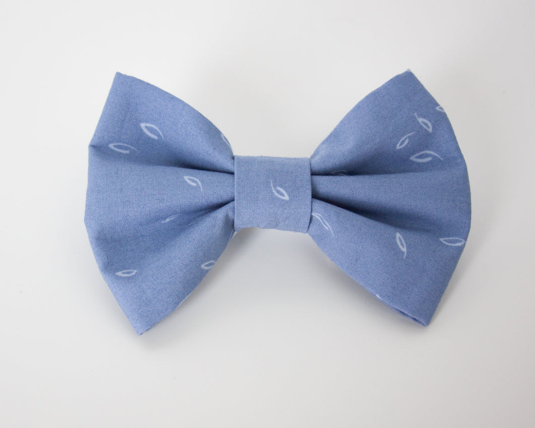 Lilac Serenity Dog Bow Tie