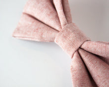 Load image into Gallery viewer, Pink Linen Dog Bow Tie
