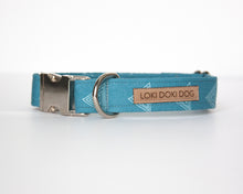 Load image into Gallery viewer, Indigo Prism Dog Collar
