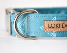 Load image into Gallery viewer, Indigo Prism Dog Collar
