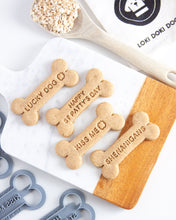 Load image into Gallery viewer, St Patrick&#39;s Day Bone Shaped Dog Biscuit Cookie Cutters

