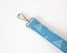 Load image into Gallery viewer, Indigo Prism Keychain Wristlet
